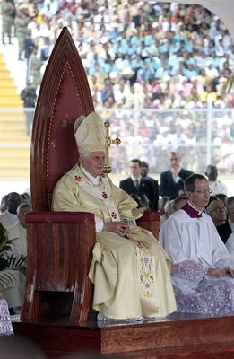Pape v Kamerunu